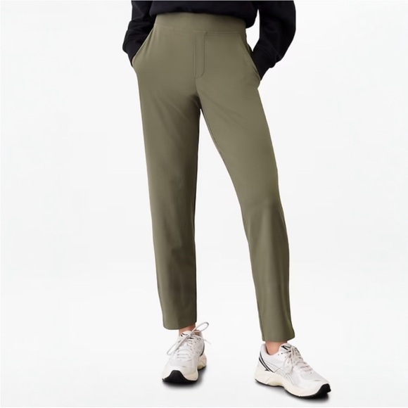 Athleta Brooklyn Mid Rise Ankle Pant NWOT 6 in color Moss - Picture 2 of 10
